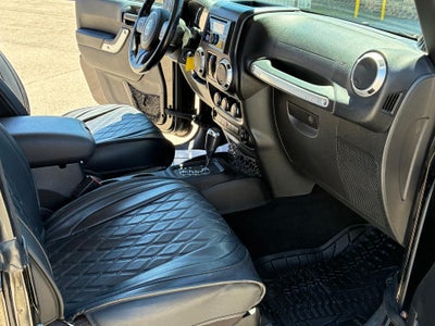 2014 Jeep Wrangler Sahara