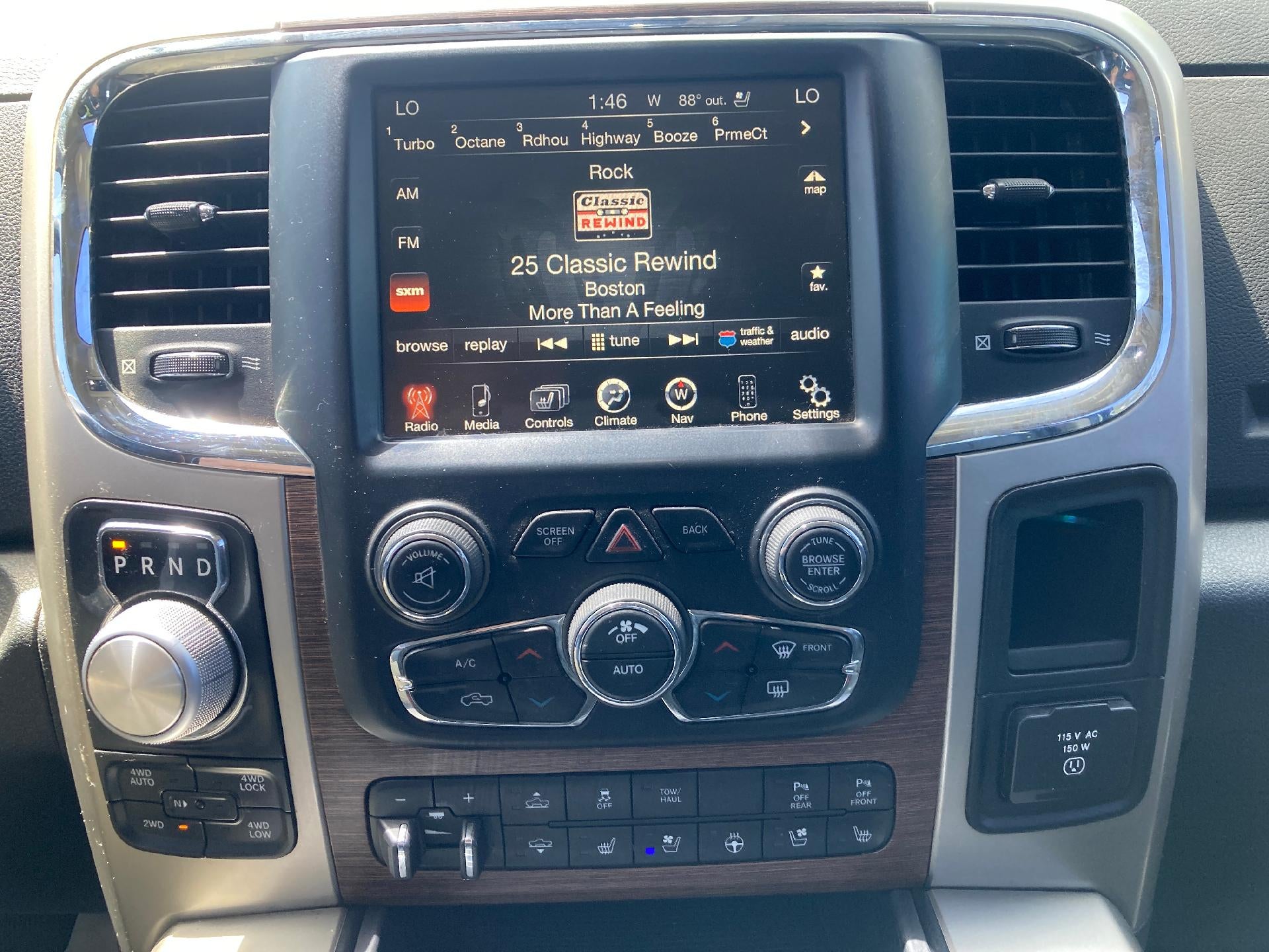 2014 RAM 1500 Laramie