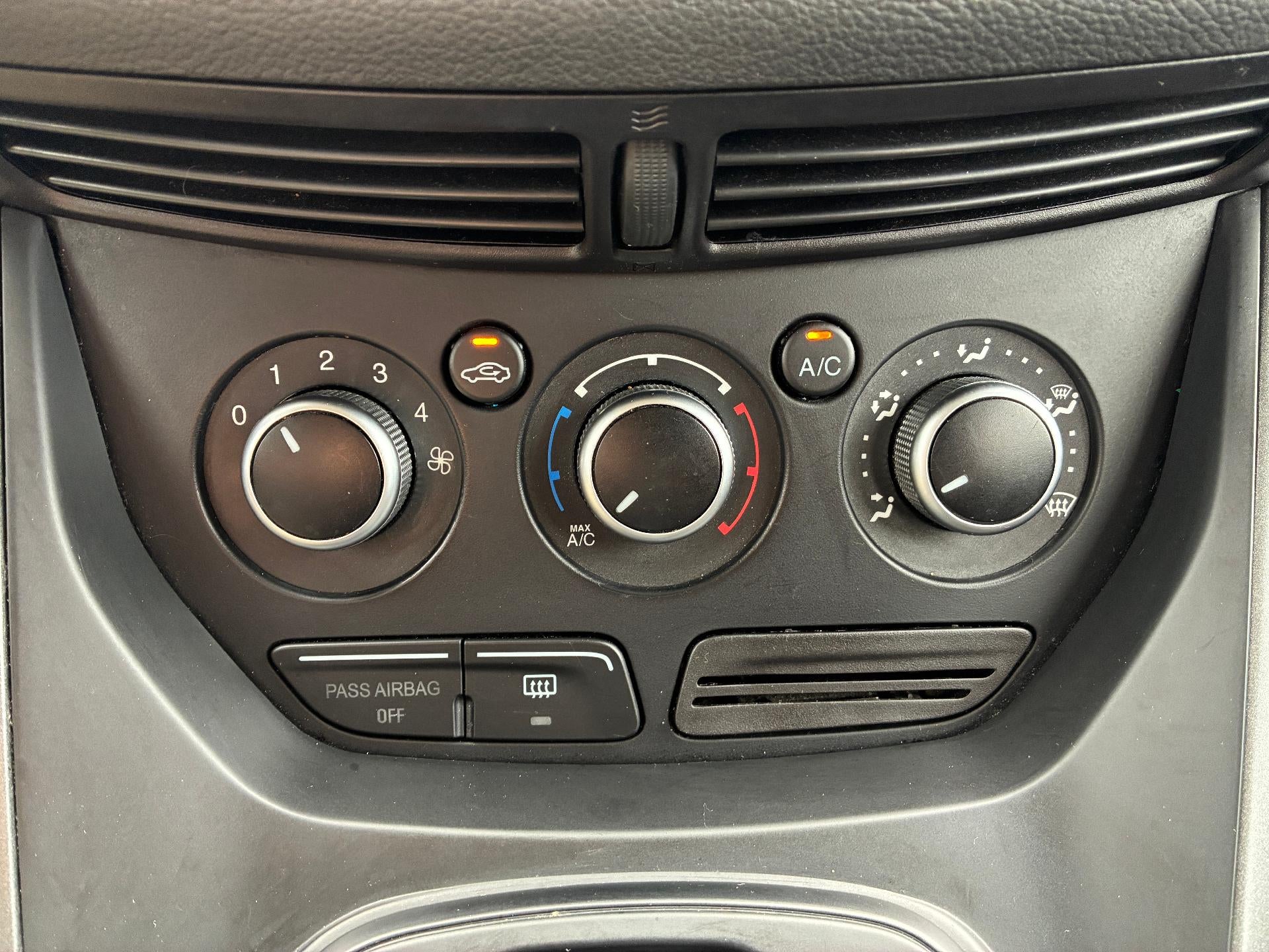 2013 Ford Escape S