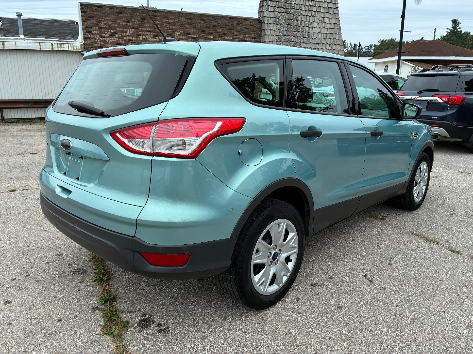 2013 Ford Escape S