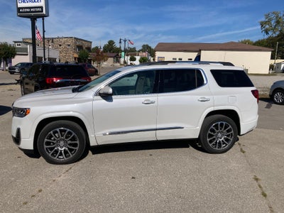 2023 GMC Acadia Denali