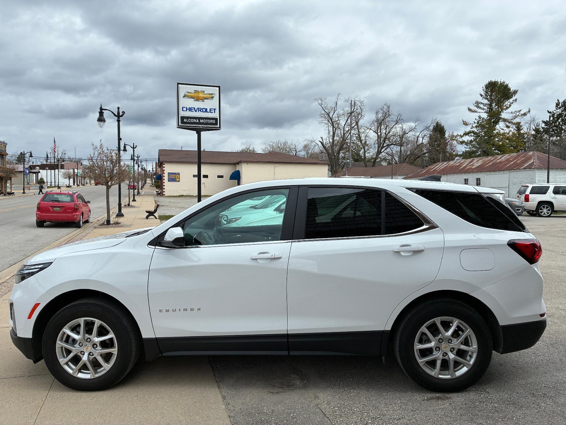 2024 Chevrolet Equinox LT