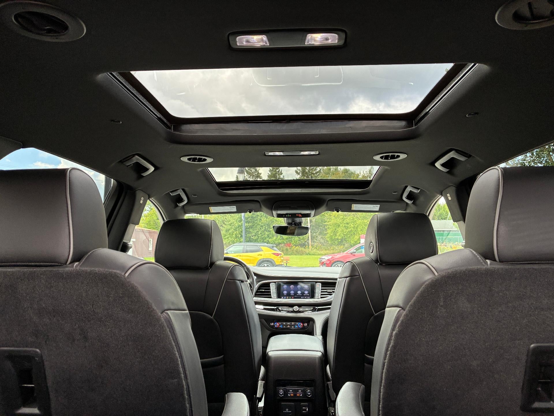 2022 Buick Enclave Avenir