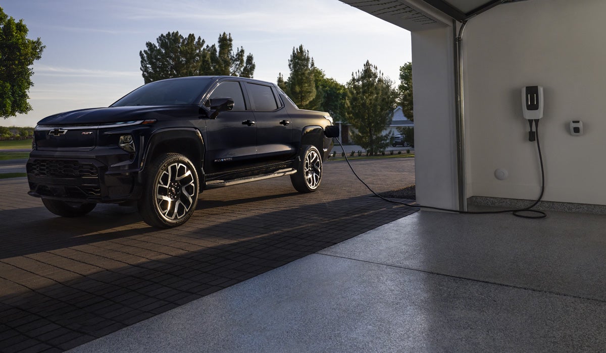 Alcona Motors in LINCOLN MI